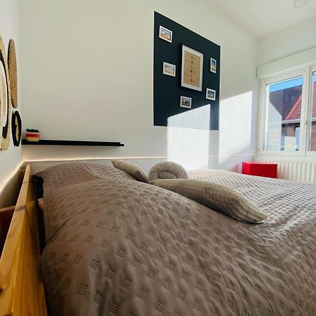 Chambre Privee Au Coeur De กาเลส์ ภายนอก รูปภาพ