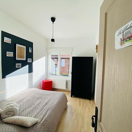 Chambre Privee Au Coeur De กาเลส์ ภายนอก รูปภาพ